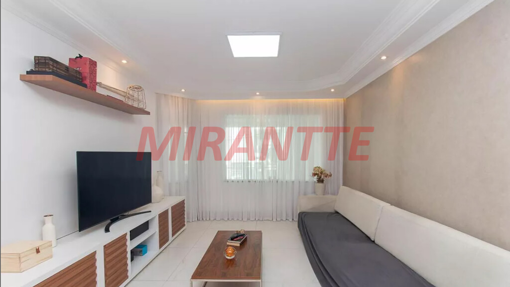 Sobrado de 175m² com 3 quartos em Vila Gustavo