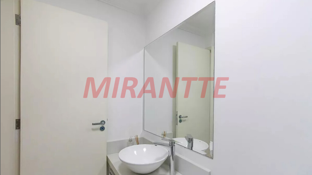 Sobrado de 175m² com 3 quartos em Vila Gustavo