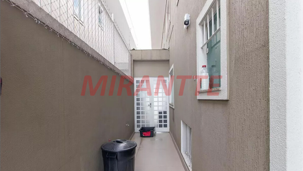Sobrado de 175m² com 3 quartos em Vila Gustavo