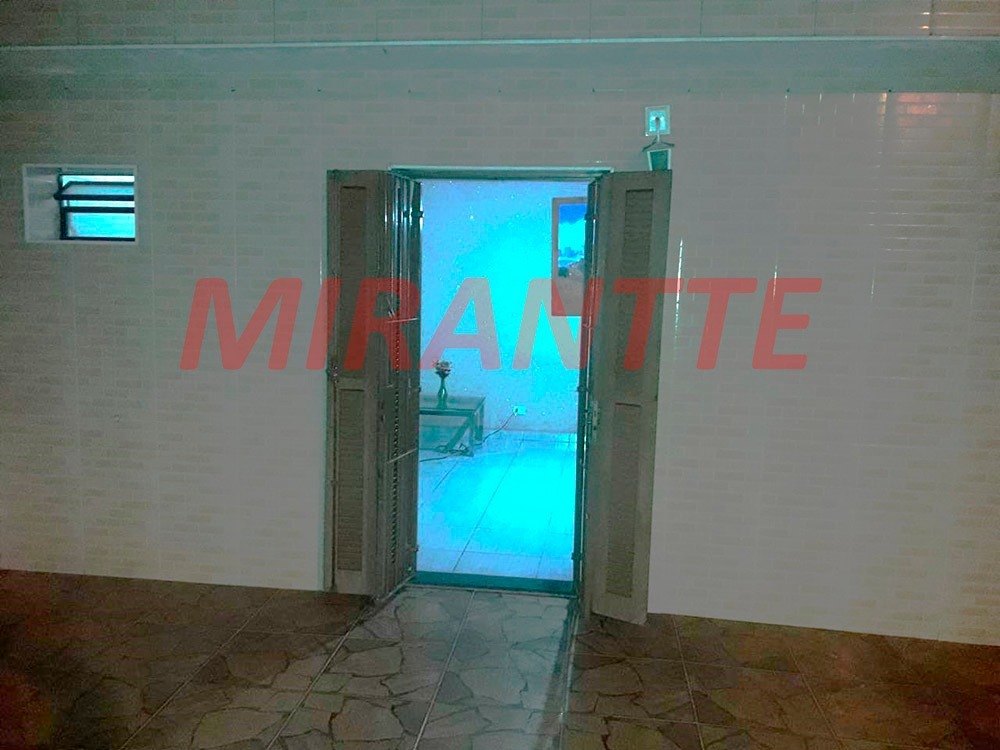 Casa terrea de 261m² com 5 quartos em Vila Aurora