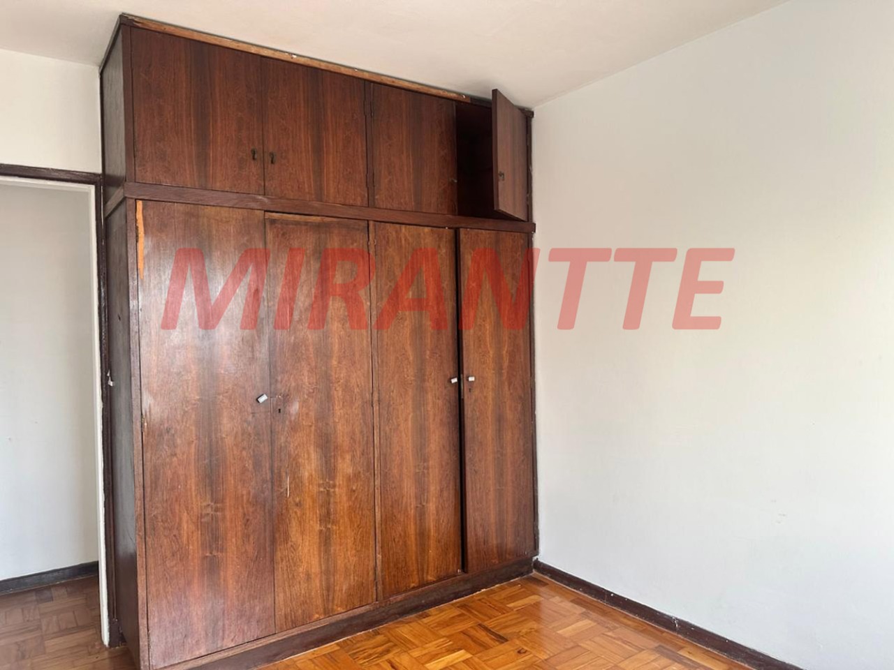 Sobrado de 115m² com 3 quartos em Água Fria