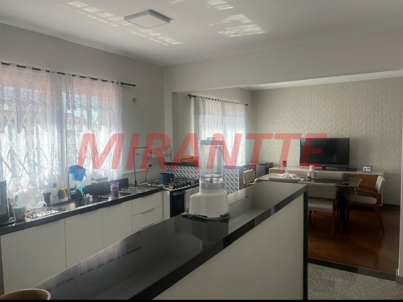 Casa terrea de 250m² com 3 quartos em Vila Irmaos Arnoni