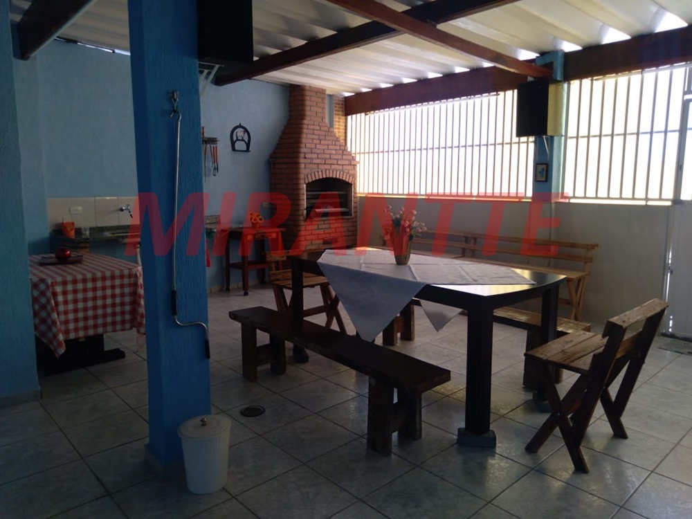 Casa terrea de 220m² com 3 quartos em Parada Inglesa
