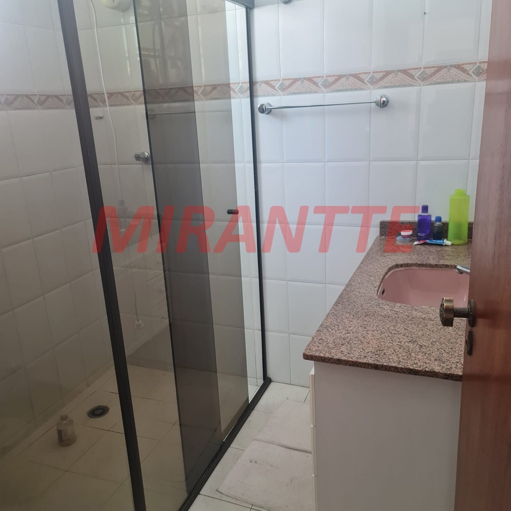 Sobrado de 136m² com 2 quartos em Vila Aurora