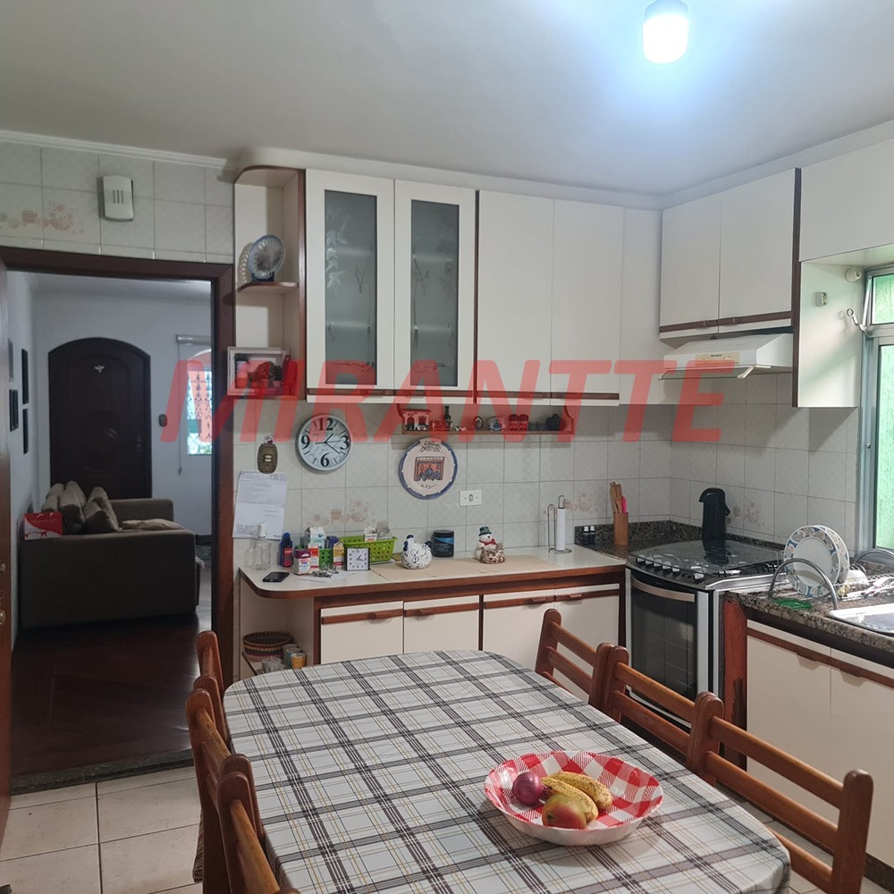 Sobrado de 136m² com 2 quartos em Vila Aurora