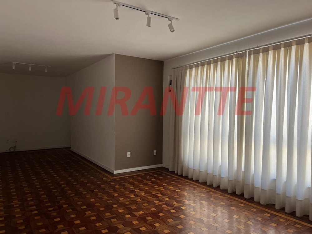 Apartamento de 145m² com 3 quartos em Ponta da Praia