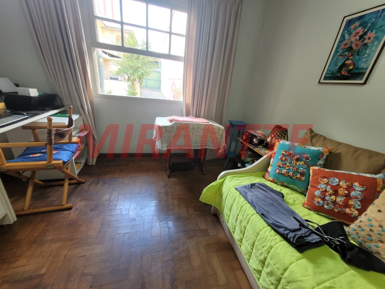 Sobrado de 305m² com 5 quartos em Santa Teresinha