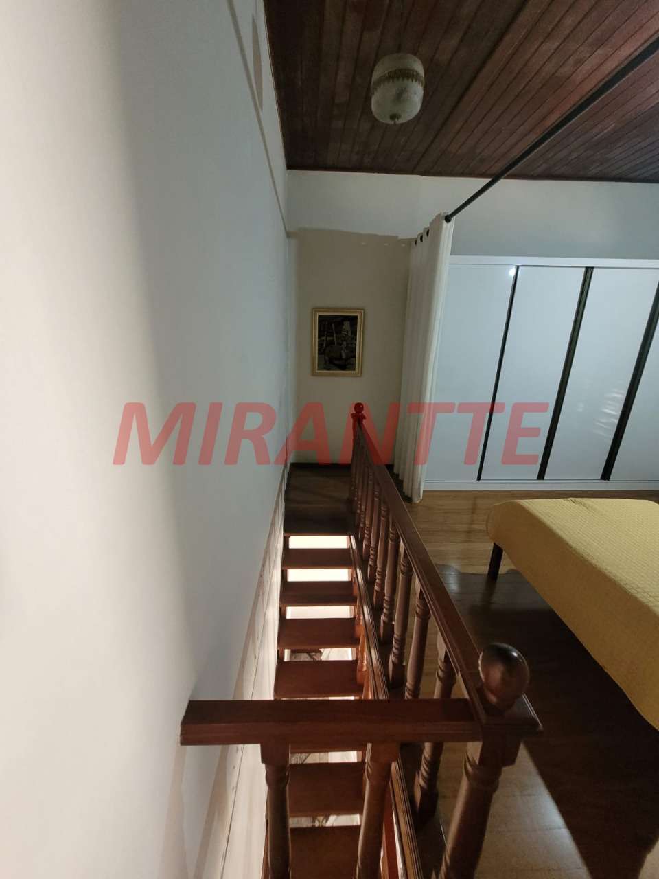 Sobrado de 305m² com 5 quartos em Santa Teresinha