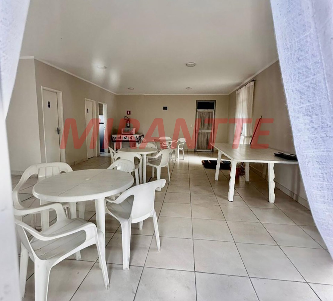 Apartamento de 50m² com 2 quartos em Vila Isolina Mazzei