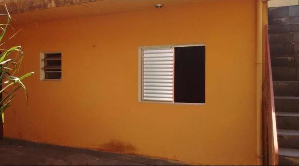Sobrado de 380m² com 4 quartos em Jardim Marilú