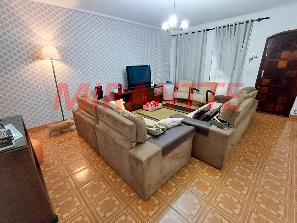 Casa terrea de 134m² com 3 quartos em Parque Edu Chaves