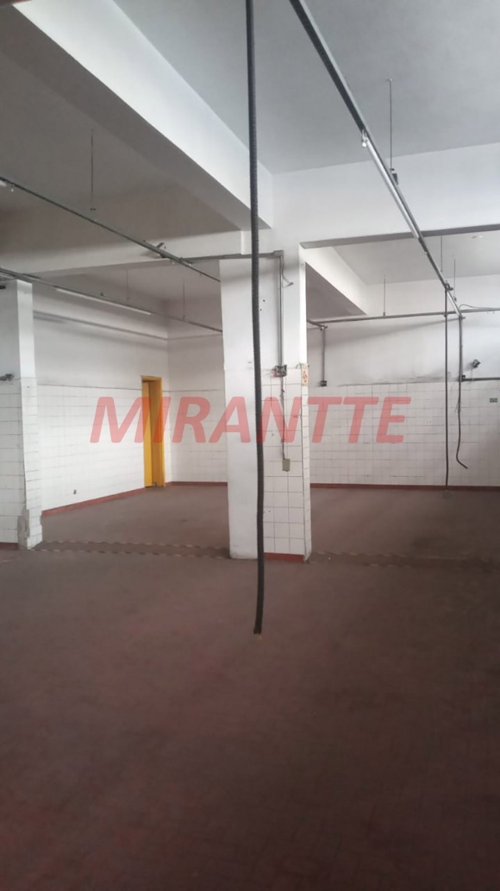 Comercial de 180m² em Vila Gustavo