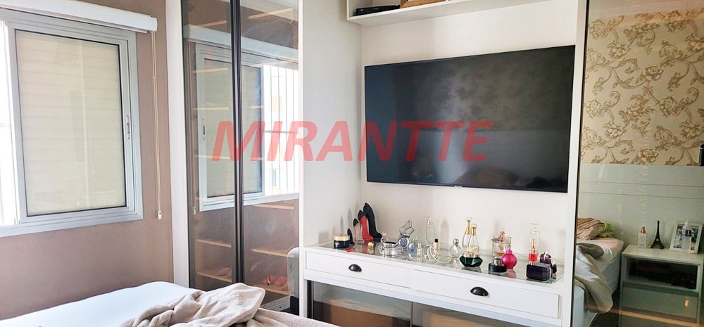 Apartamento de 92m² com 3 quartos em Barro Branco (Zona Norte)