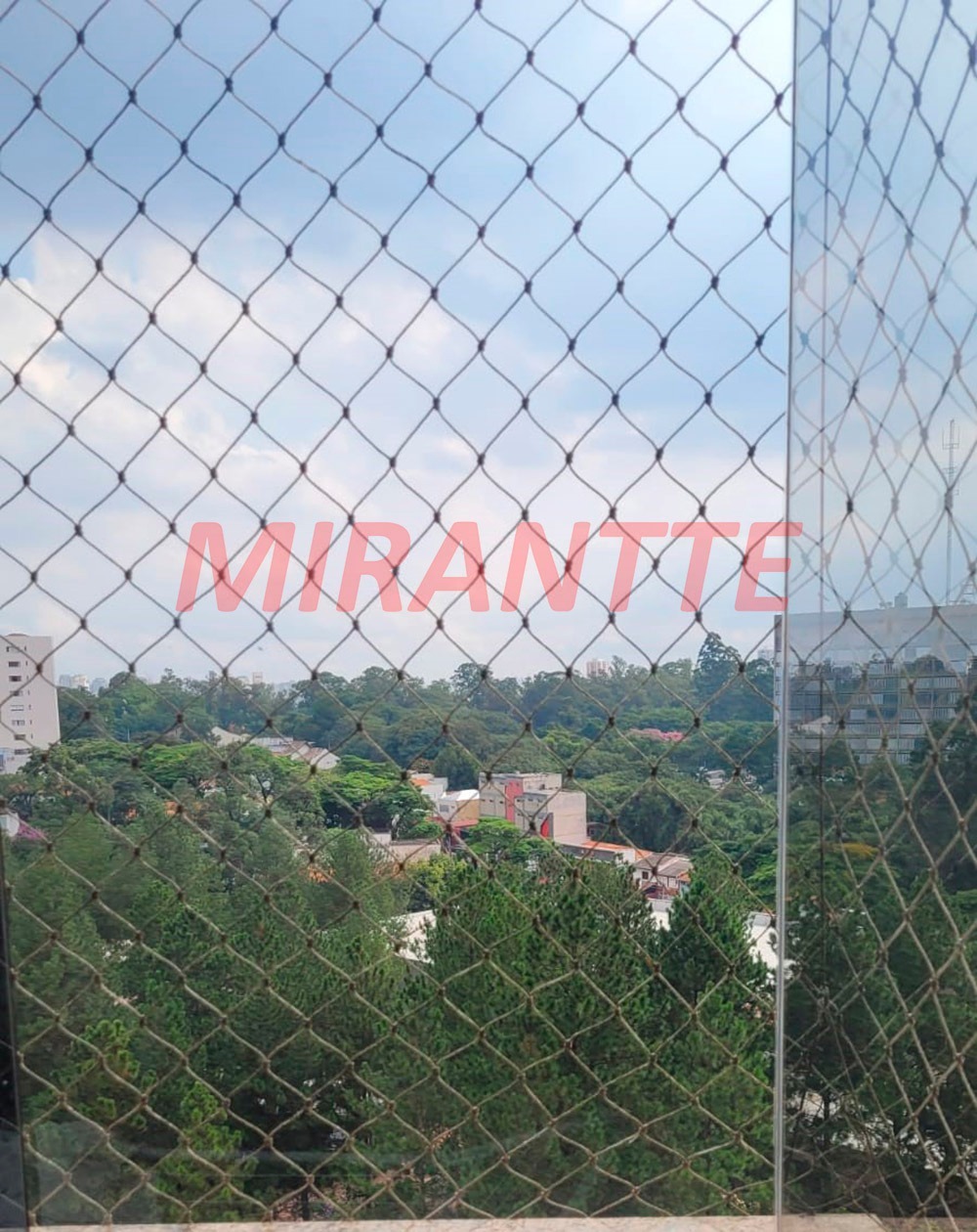 Apartamento de 92m² com 3 quartos em Barro Branco (Zona Norte)