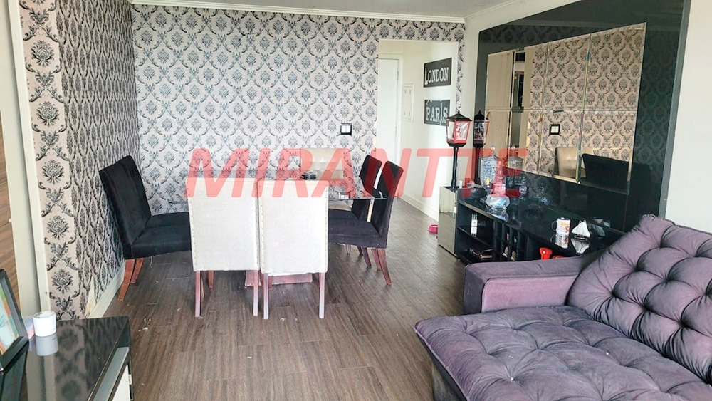 Apartamento de 92m² com 3 quartos em Barro Branco (Zona Norte)