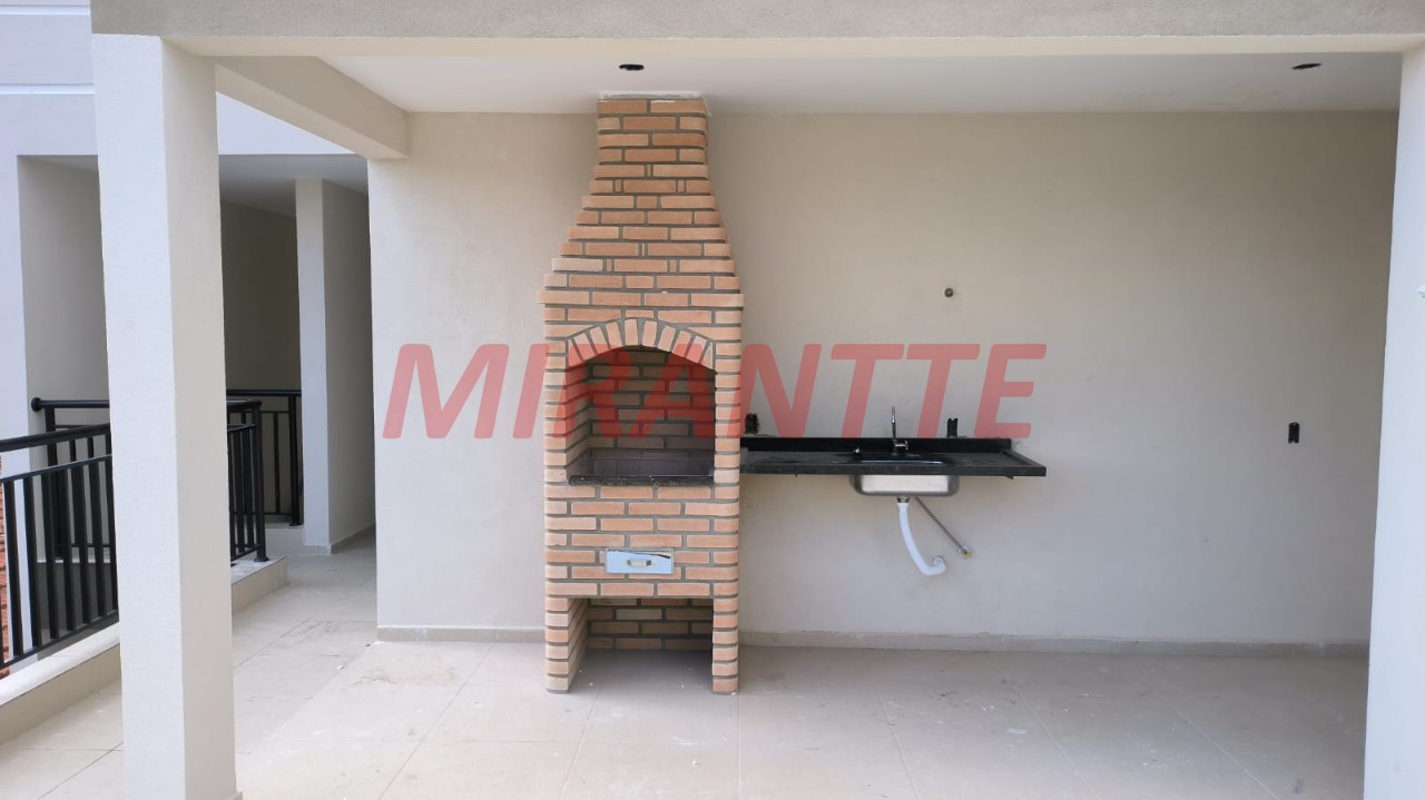 Cond. fechado de 47m² com 2 quartos em Vila Dom Pedro II