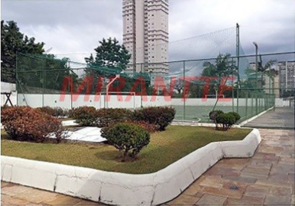 Apartamento de 77m² com 3 quartos em Santana