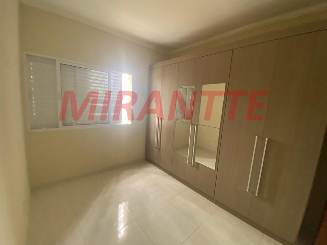 Apartamento de 50m² com 2 quartos em Limão