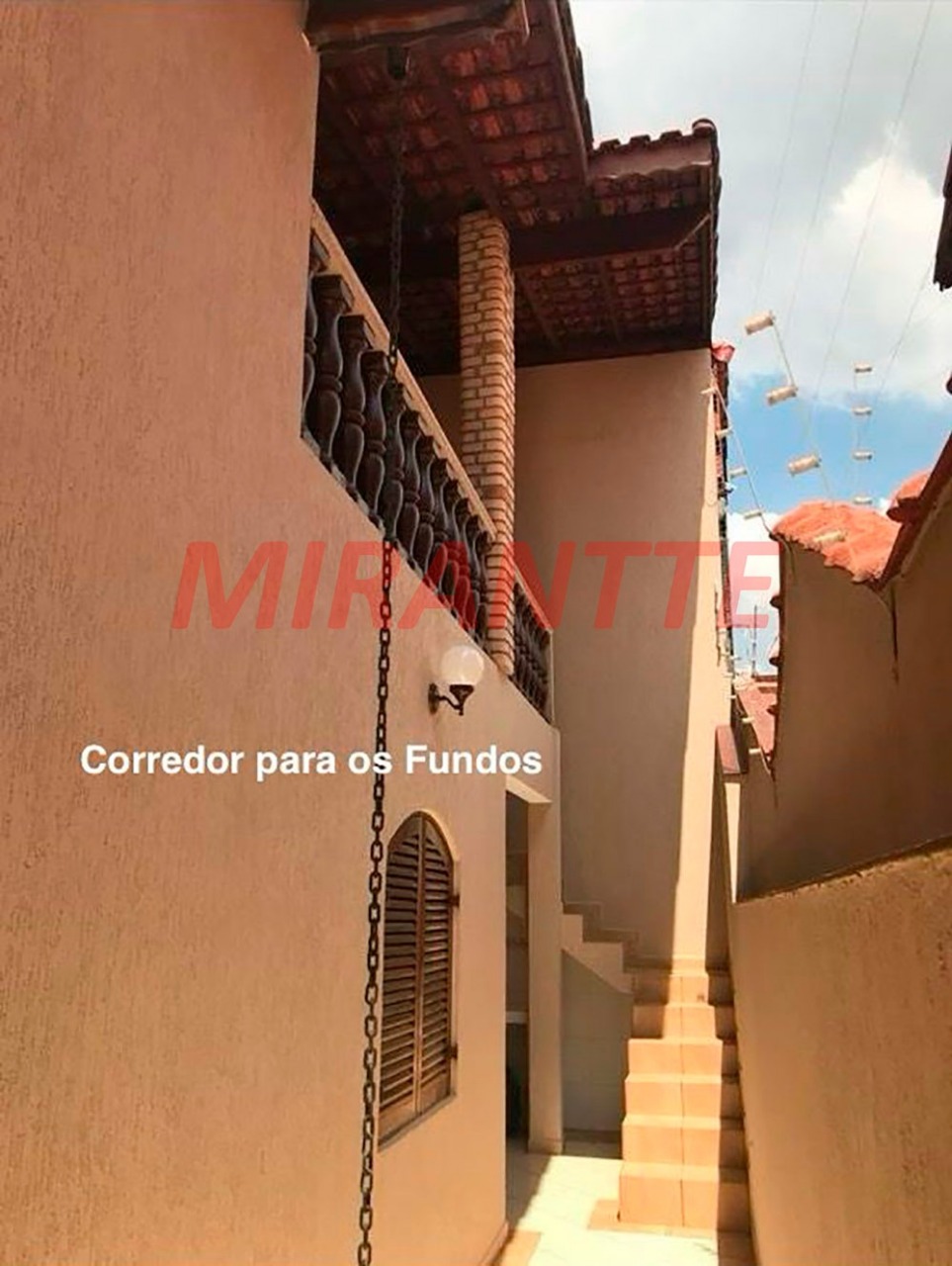Casa terrea de 100m² com 3 quartos em Parque Renato Maia