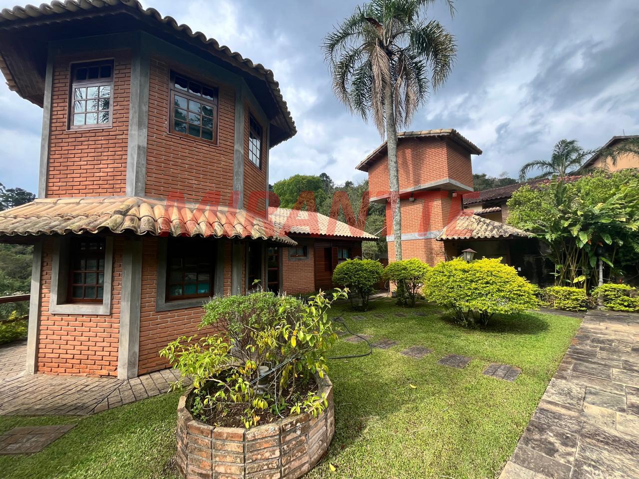 Casa terrea de 272m² com 3 quartos em Serra da Cantareira