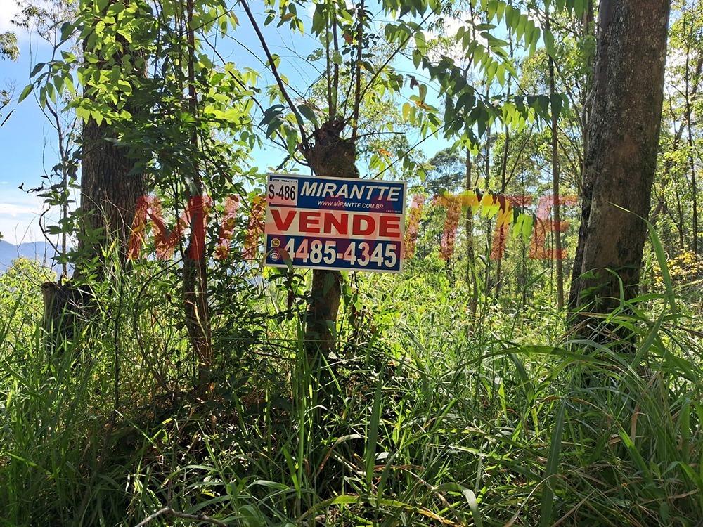 Terreno de 0m² em Mantiqueira
