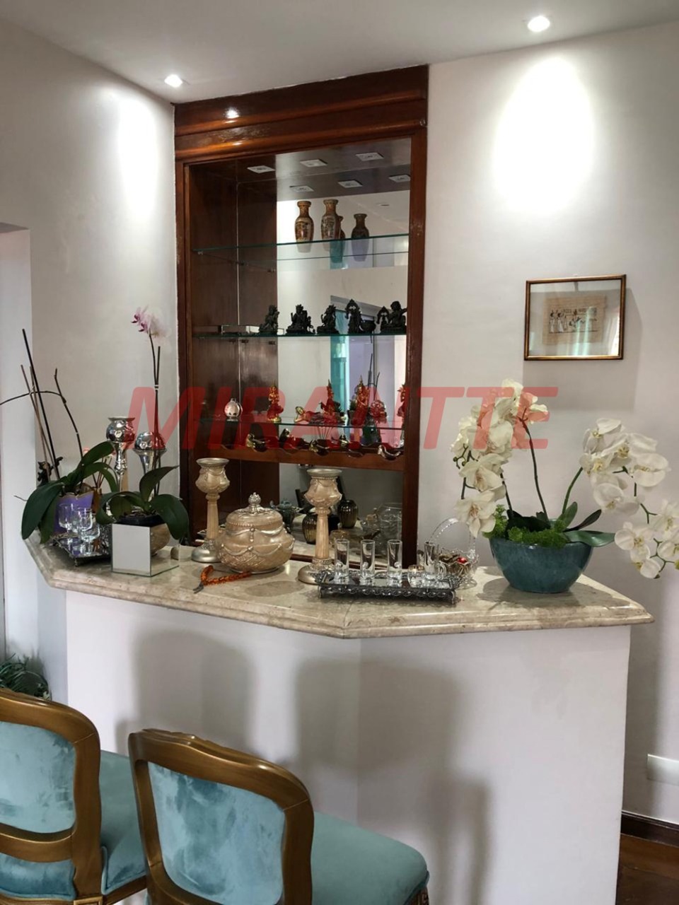 Sobrado de 221m² com 3 quartos em Santana