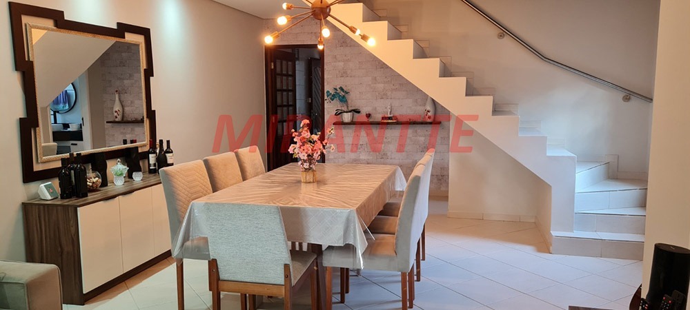 Sobrado de 192m² com 3 quartos em Jardim Vila Galvão