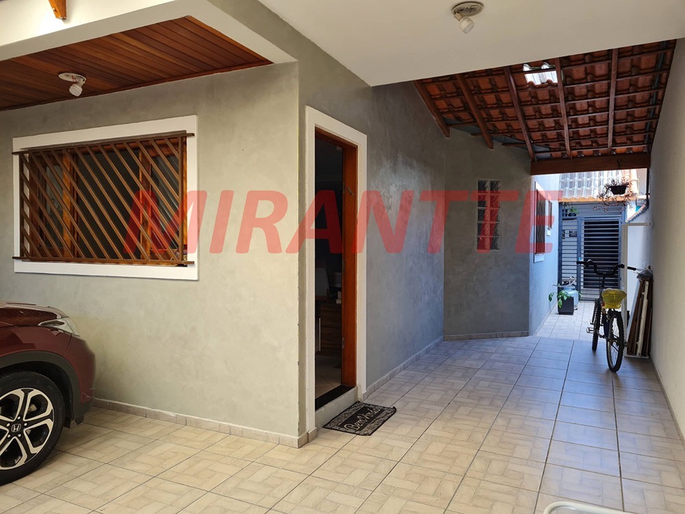 Sobrado de 192m² com 3 quartos em Jardim Vila Galvão