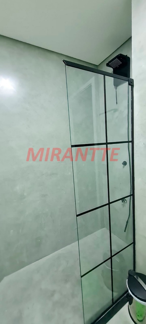 Sobrado de 192m² com 3 quartos em Jardim Vila Galvão