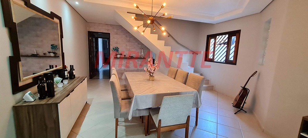 Sobrado de 192m² com 3 quartos em Jardim Vila Galvão