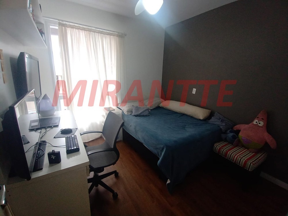 Cond. fechado de 300m² com 4 quartos em Tremembe