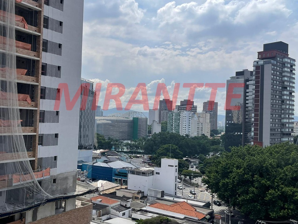 Apartamento de 70m² com 2 quartos em Perdizes
