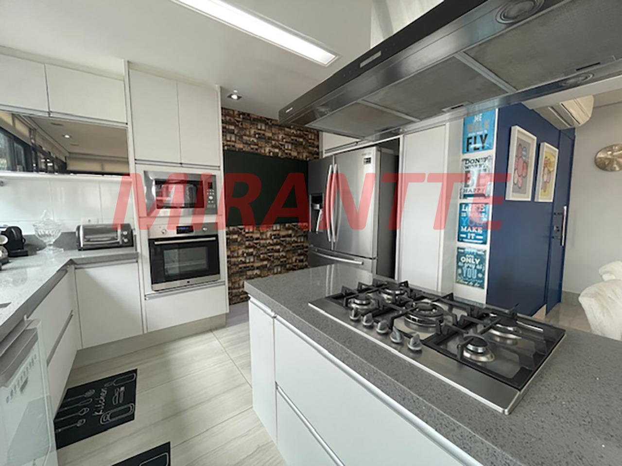 Apartamento de 164m² com 3 quartos em Santana