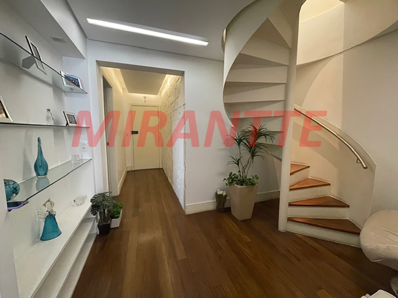 Apartamento de 164m² com 3 quartos em Santana