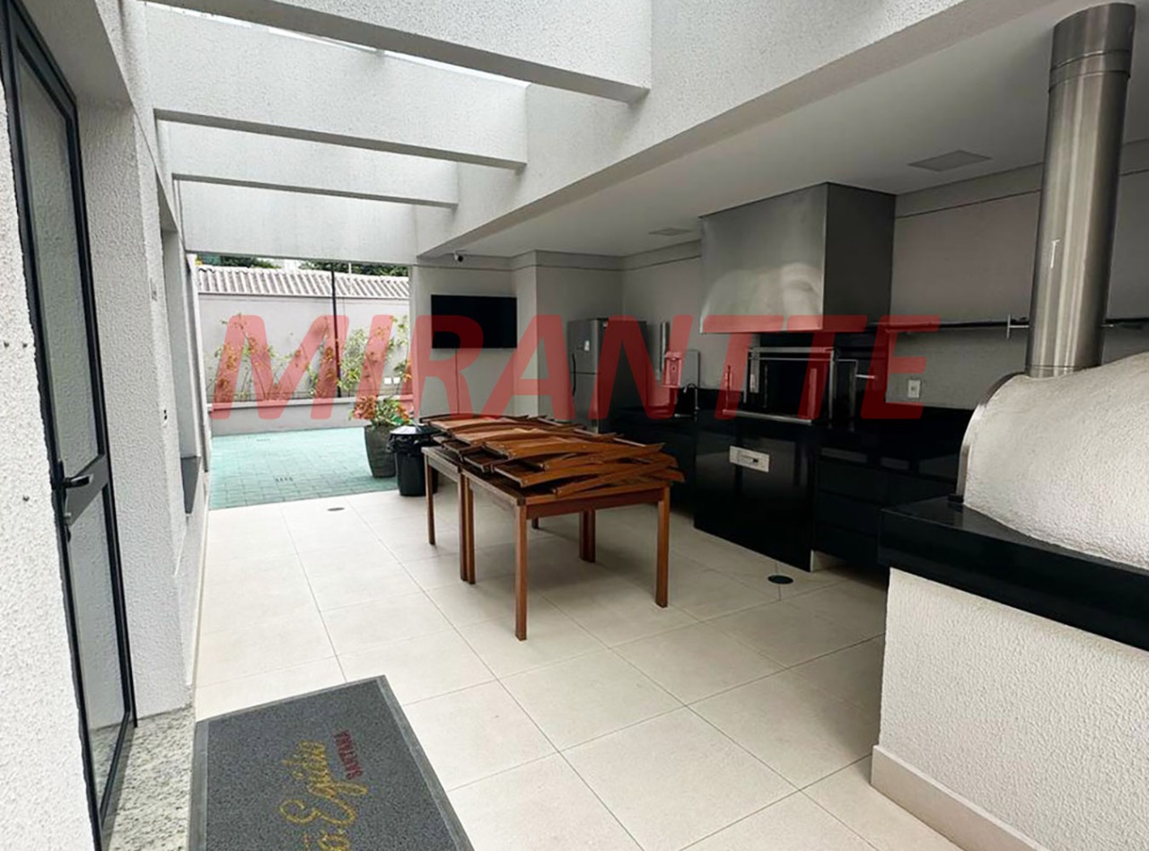 Apartamento de 69m² com 2 quartos em Santa Teresinha