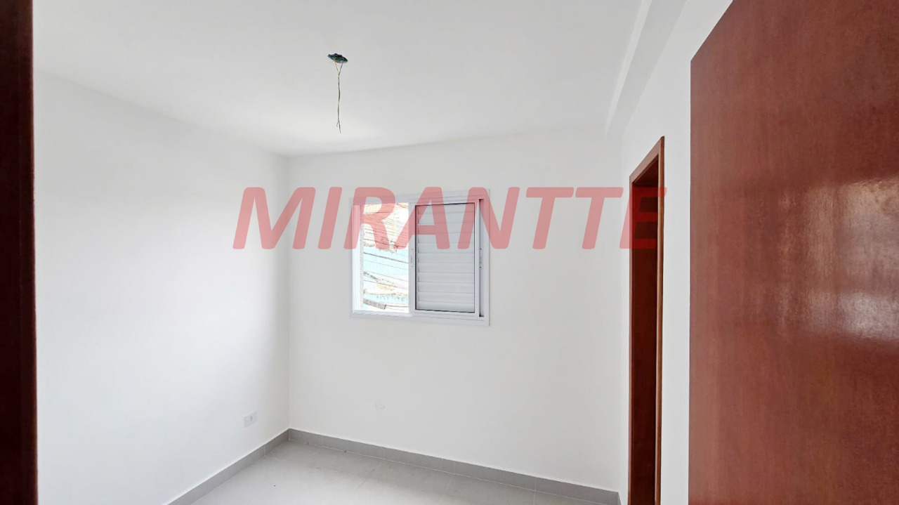 Apartamento de 40.4m² com 2 quartos em Vila Mazzei