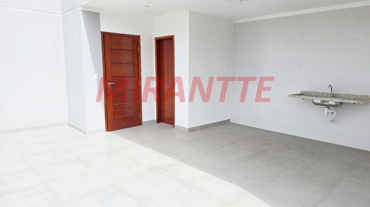 Apartamento de 40.4m² com 2 quartos em Vila Mazzei