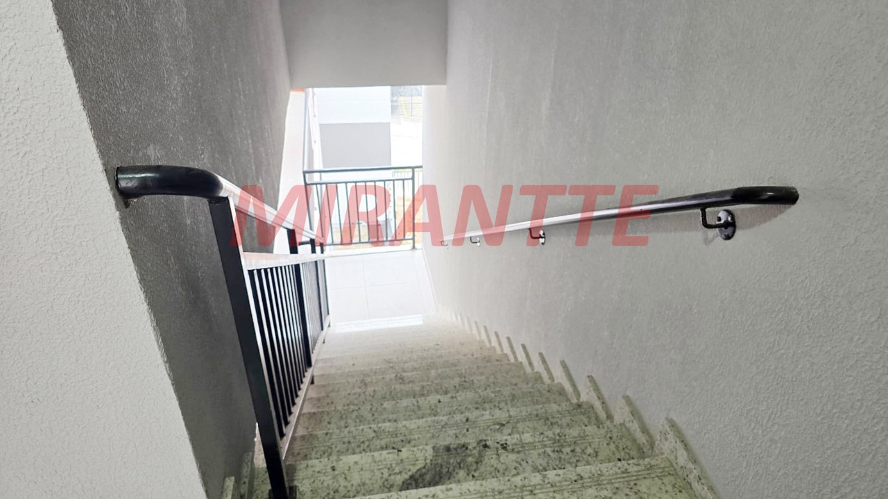 Apartamento de 40.4m² com 2 quartos em Vila Mazzei
