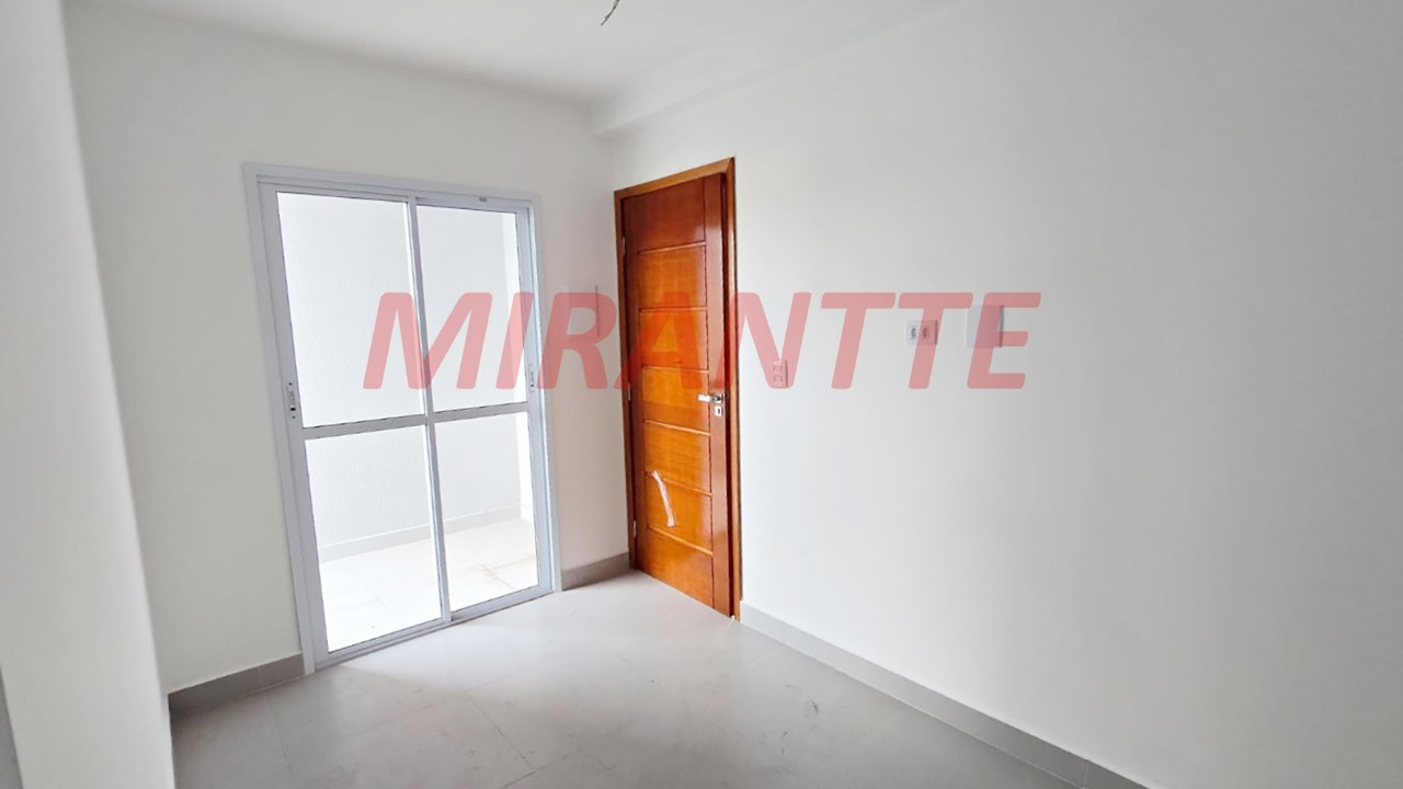 Apartamento de 40.4m² com 2 quartos em Vila Mazzei