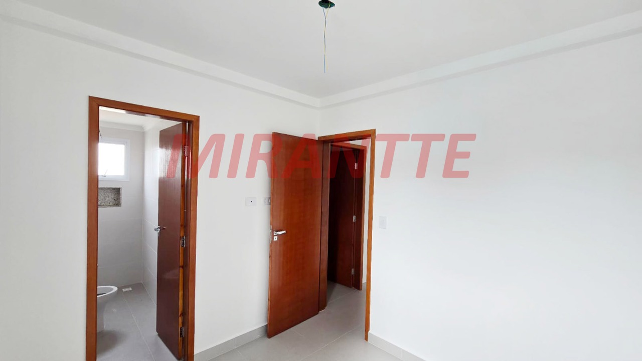 Apartamento de 40.4m² com 2 quartos em Vila Mazzei