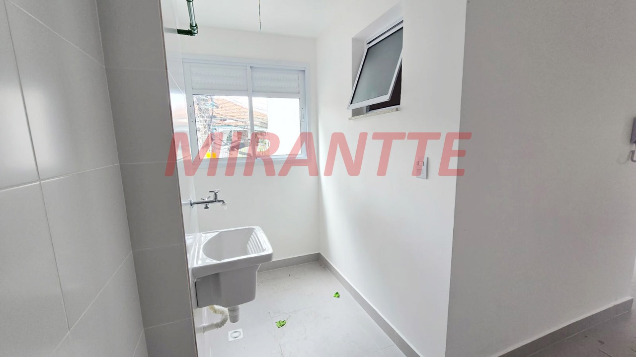 Apartamento de 40.4m² com 2 quartos em Vila Mazzei