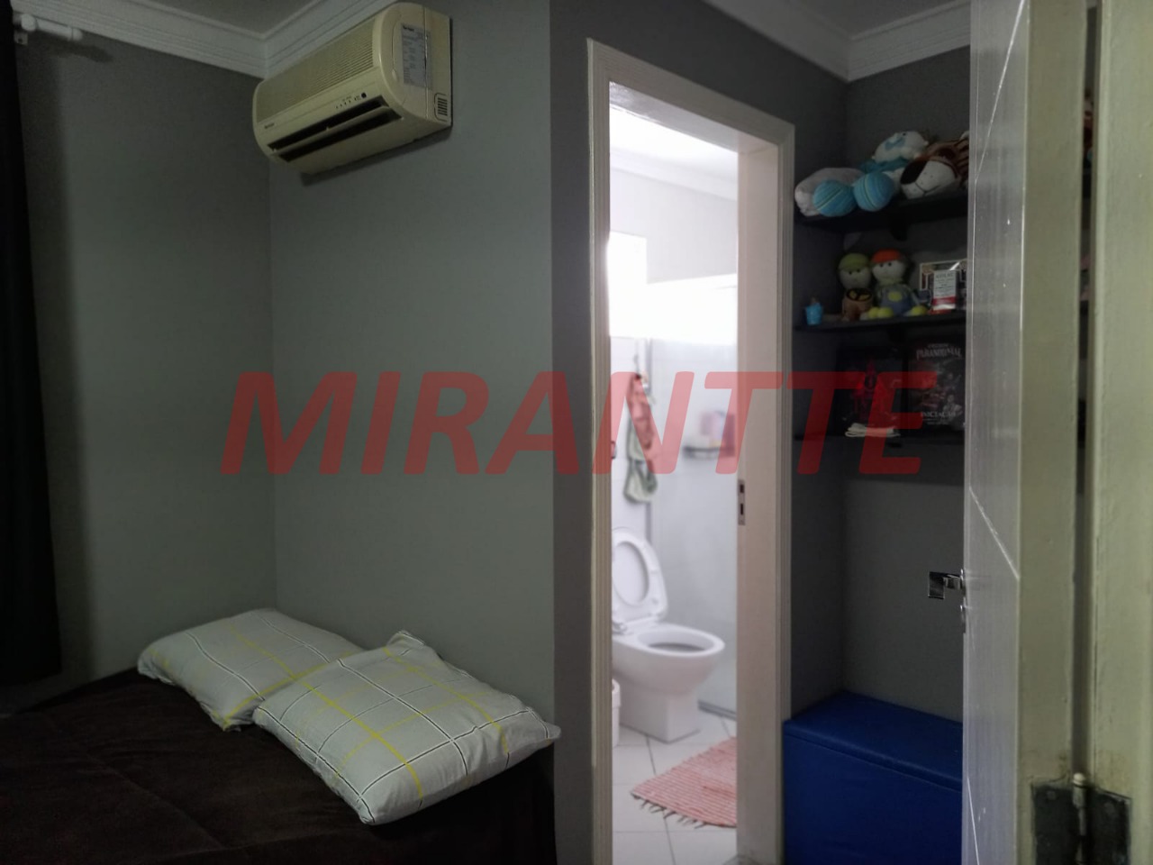 Sobrado de 300m² com 3 quartos em Santa Terezinha