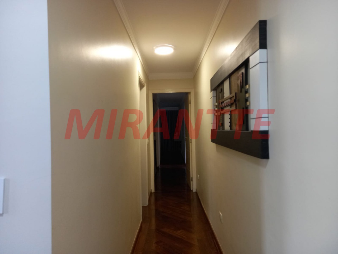 Sobrado de 300m² com 3 quartos em Santa Terezinha