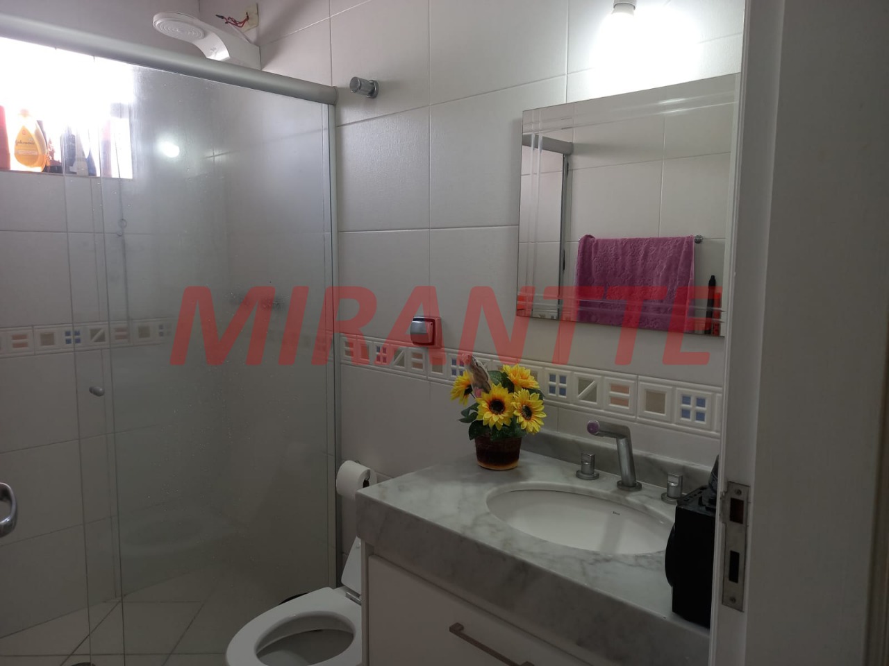 Sobrado de 300m² com 3 quartos em Santa Terezinha