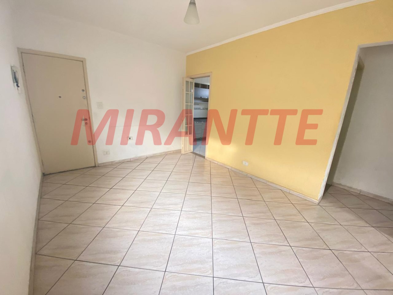 Apartamento de 50m² com 2 quartos em Limão