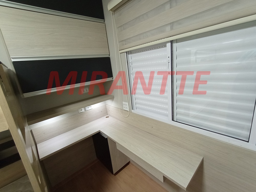 Cond. fechado de 109.5m² com 3 quartos em Jardim Ipê