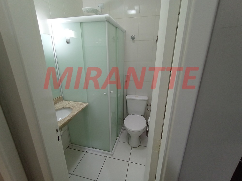 Cond. fechado de 109.5m² com 3 quartos em Jardim Ipê