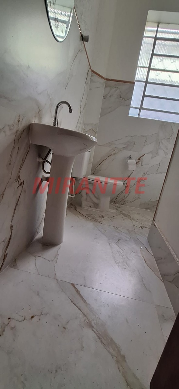 Casa terrea de 200m² com 2 quartos em Água Fria