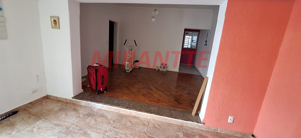 Casa terrea de 200m² com 2 quartos em Água Fria