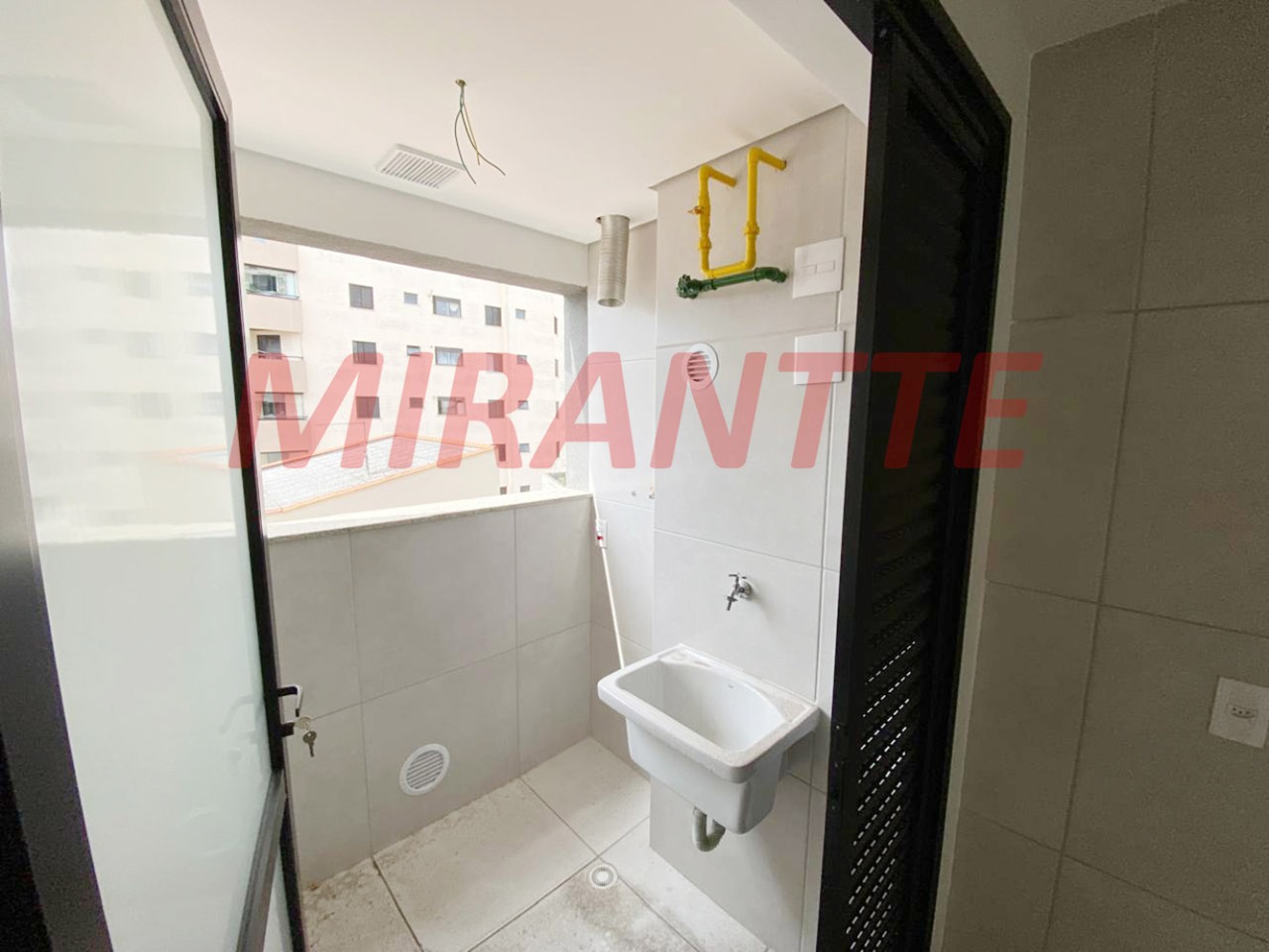 Apartamento de 83m² com 3 quartos em Chora Menino